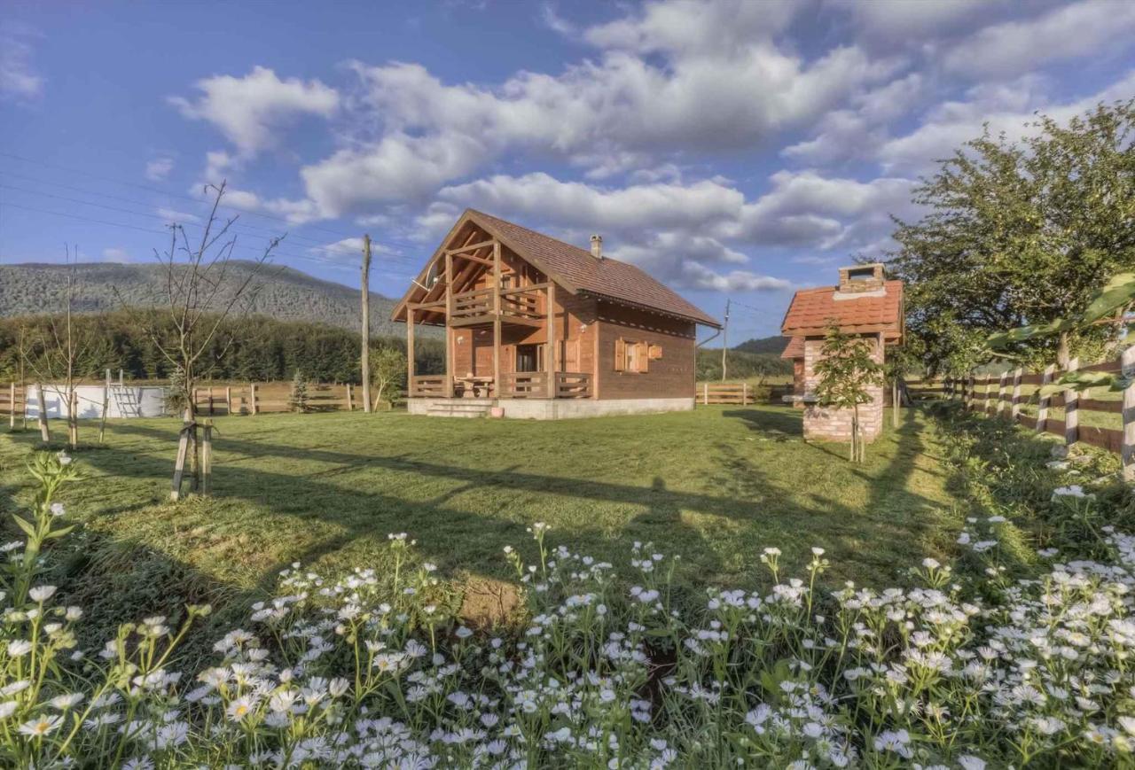 Holiday Home In Smiljan 17134 Екстериор снимка